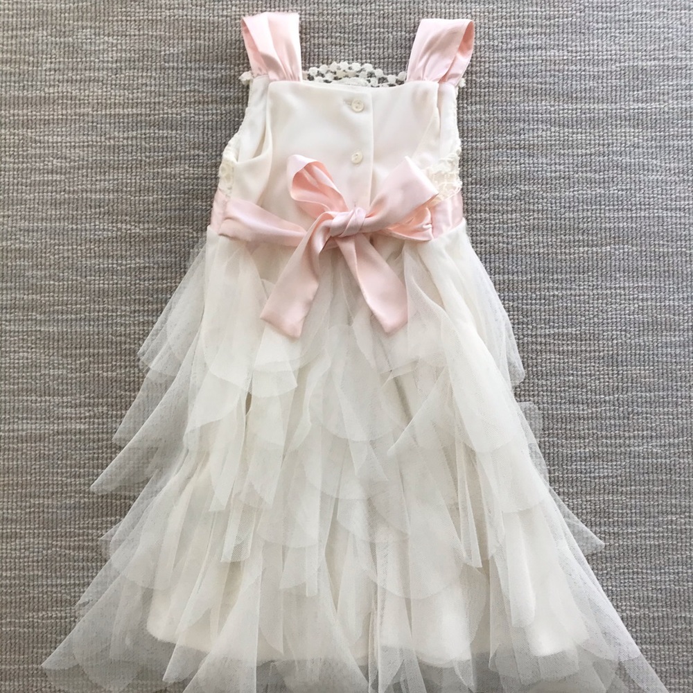 Chasing Fireflies vanilla petal dress -  6T - Picture 5 of 7